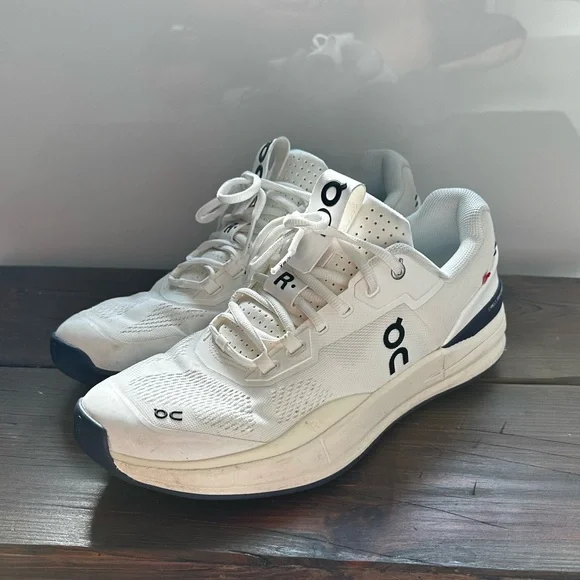 On Running On Cloud Roger’s white and acai. Us Men’s 11 - Picture 1 of 10